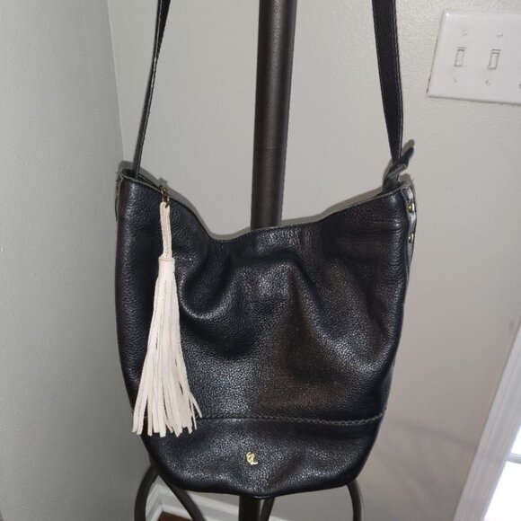 Elliot Luca Leather Bucket Crossbody Handbag Black w White Tassel Pull - Picture 4 of 16